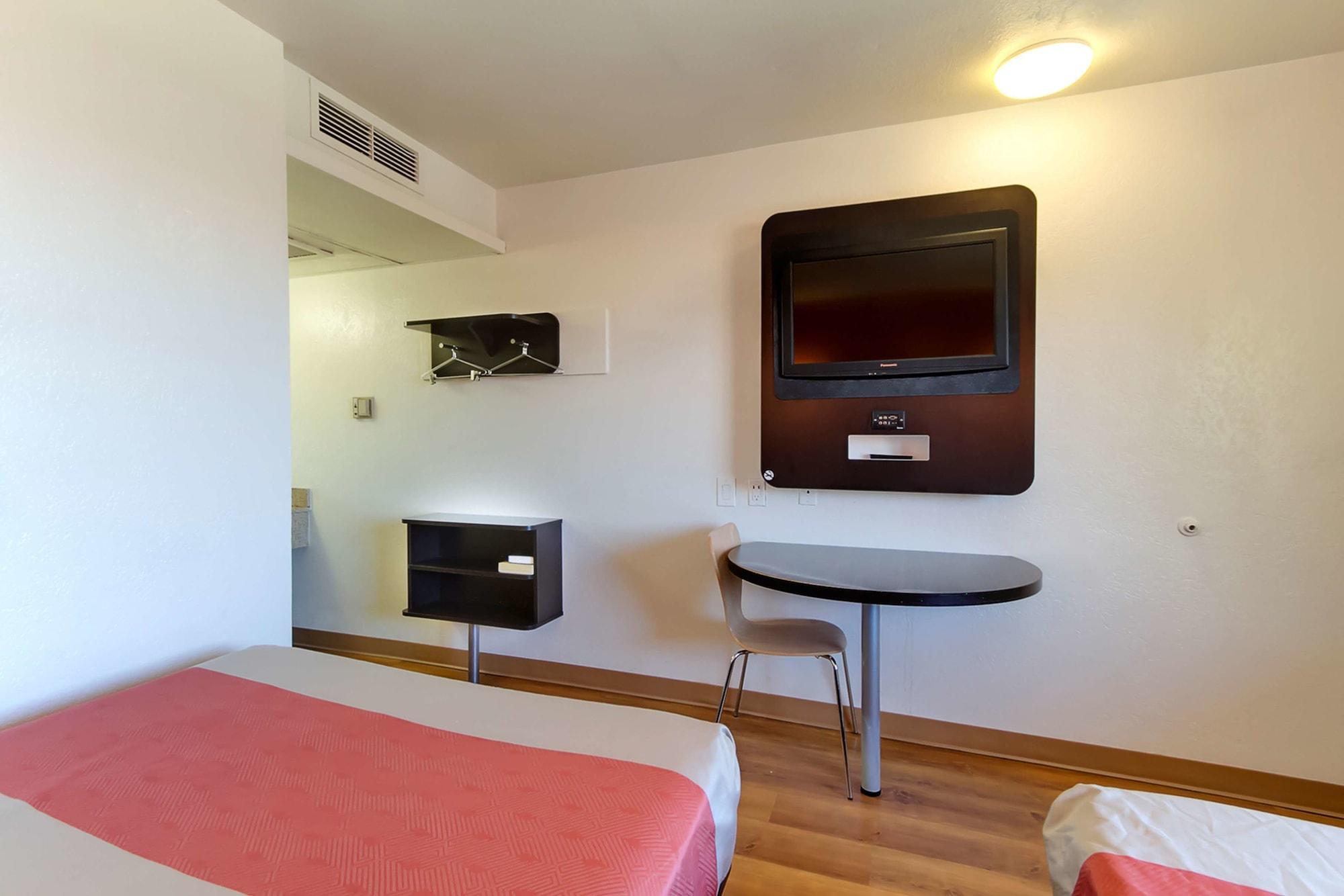 Motel 6-Capitol Heights, Md - Washington Λάργκο Εξωτερικό φωτογραφία