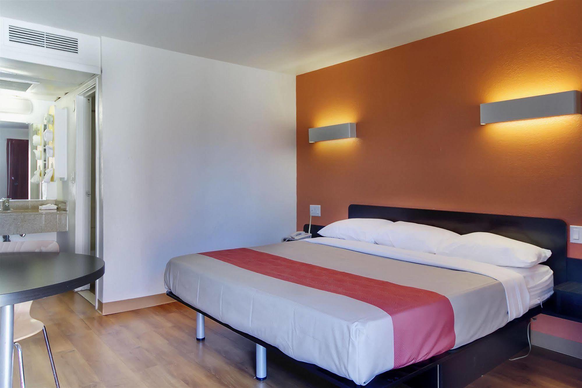 Motel 6-Capitol Heights, Md - Washington Λάργκο Εξωτερικό φωτογραφία
